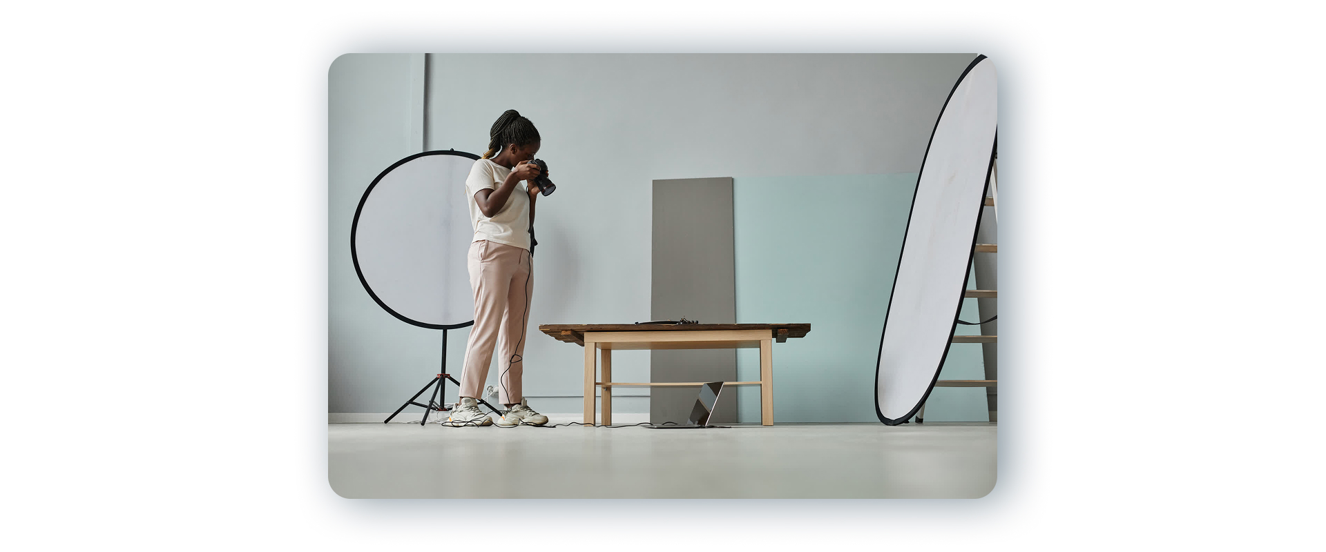 diy photography studio blog post banner