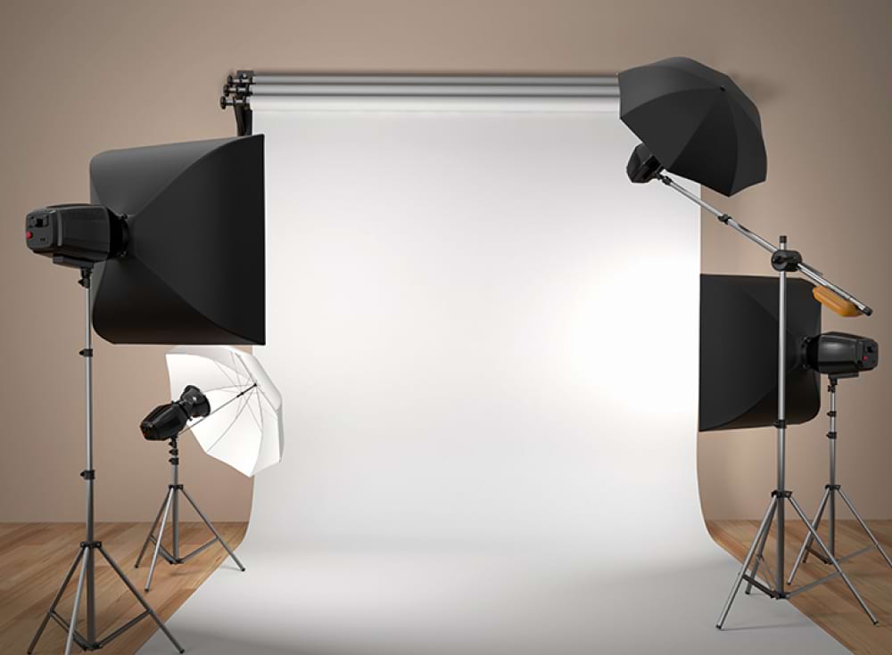 Photo setup with light stands and a white background