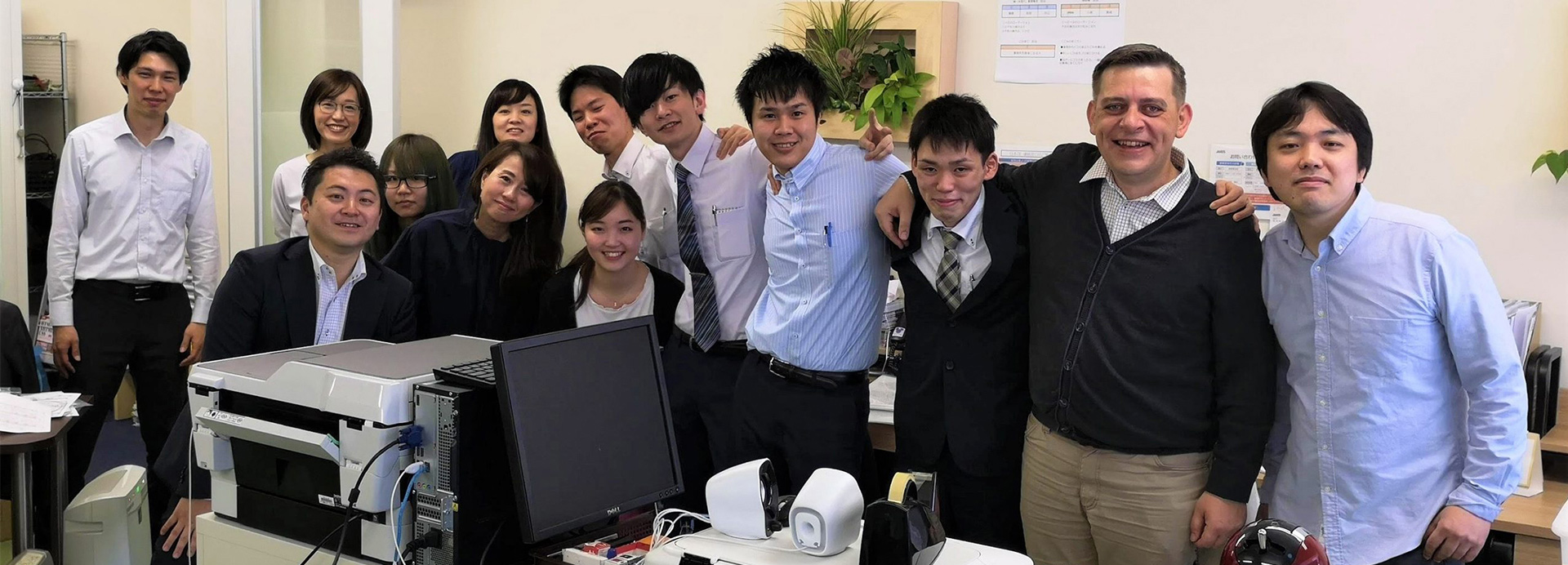 Japan automated product photography team